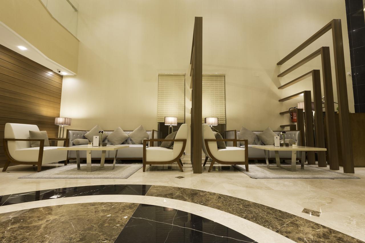 Ayam Lilian Aparthotel Μπουράιντα Εξωτερικό φωτογραφία